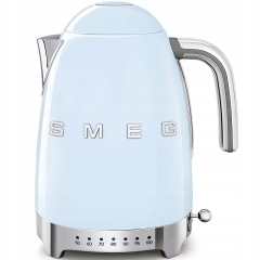 Elektryczny czajnik Smeg KLF04PBEU 2400 W niebieski pastel baby blue Retro