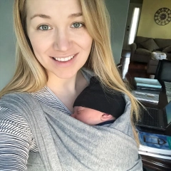 BABY K'TAN - chusta do noszenia noworodka bez motania