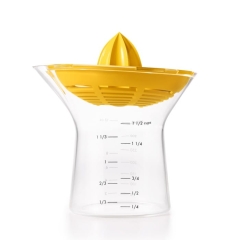 Wyciaskarka do cytrusów 2w1 Good Grips