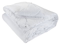 Biała Pikowana Kołdra na Cztery Pory Roku Bardzo Ciepła Lekka Mikrowłókno