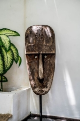 Maska Tulum - Dekoracyjna Figurka z Drewna, 155 cm