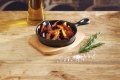 kitchen-craft-patelnia-zeliwna-z-deska-do-serwowania-okragla-artesa__ARTFRY20-1-imgm.webp