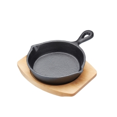 Patelnia żeliwna z deską / talerz do serwowania 13,5 cm OUTLET