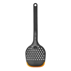 Łyżka cedzakowa Functional Form fiskars