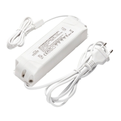 Transformator do światła lampy podszafkowej led