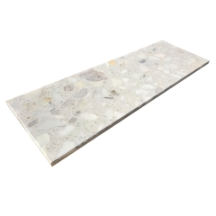 Knap Parapet z konglomeratu Arabescato Bianco 92 cm x 30 cm x 2 cm