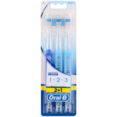 Szczoteczki do zębów Oral-B Wskaźnik 1-2-3, 3 sztuki Średnia twardość Różne warianty