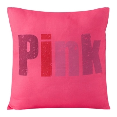 POSZEWKA Z NAPISEM PINK 45X45 CM R?OWA