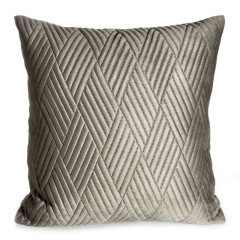 POSZEWKA W ROMBY WELUR VELVET 40X40 CM BEŻOWA