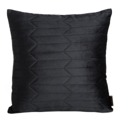 PIKOWANA POSZEWKA WELUR VELVET 45X45 CM CZARNA