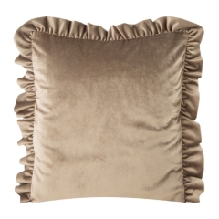 POSZEWKA Z FALBANKAMI WELUR VELVET 45X45 CM BEŻOWA