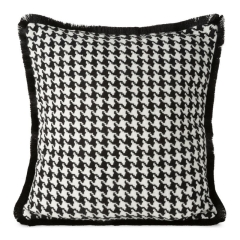 Poszewka dekoracyjna PEPITA FRĘDZLE 45x45 CZARNA