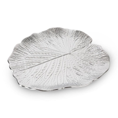 Patera z wytłoczeniami Liść 33X33X2 CM SREBRNA