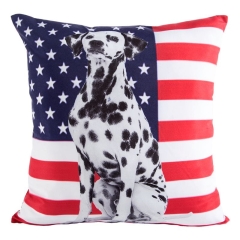 POSZEWKA USA DALMATYCZYK 45X45 CM WIELOKOLOROWA