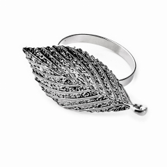 Uchwyt Serwetnik srebrny listek 4,5x7x4cm