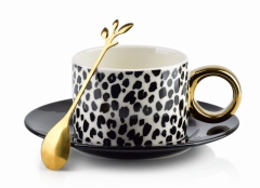 Porcelanowa Filiżanka ze spodkiem 230ml z łyżeczką